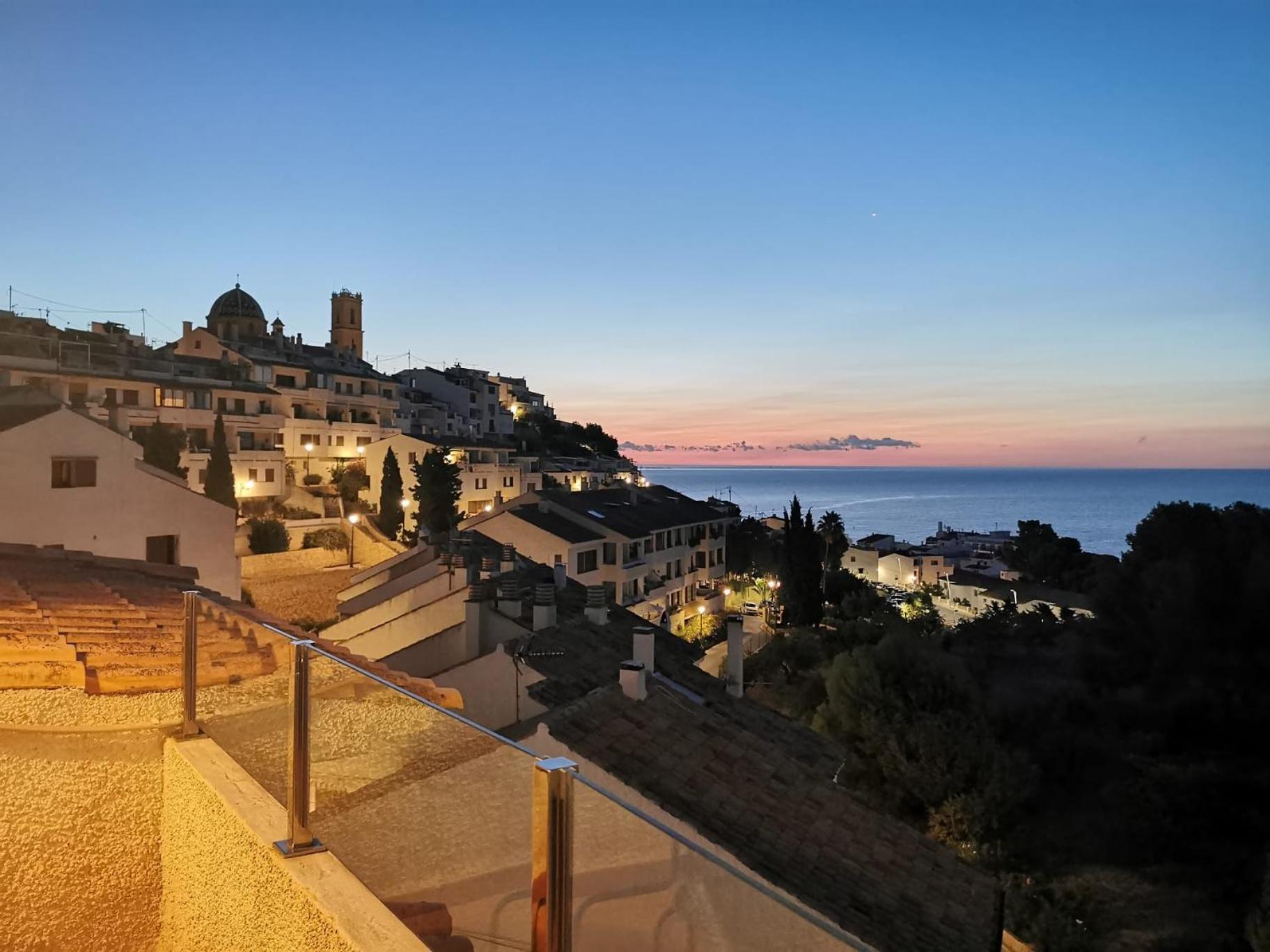 Atico-Duplex Con Vistas Al Mar Y Casco Antiguo En Altea Apartment Exterior foto